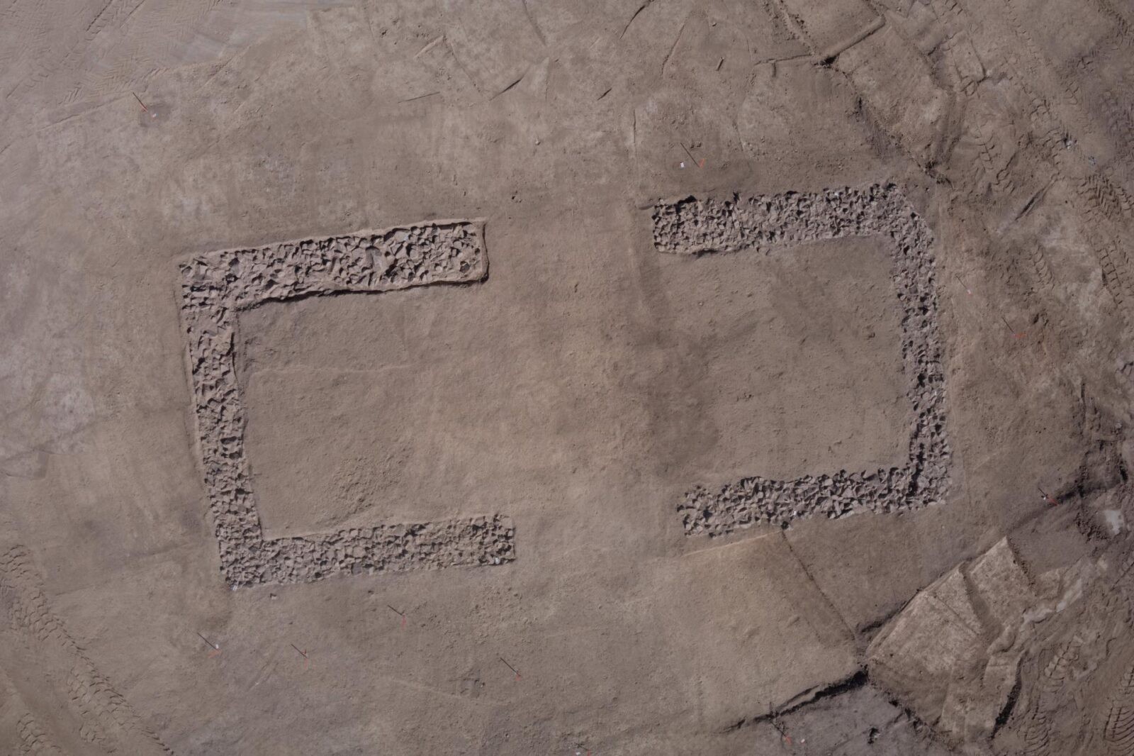 Archeolodzy badali neolityczne ruiny, ale odnaleźli coś z zupełnie innej epoki. Zaskakujący rezultat wykopalisk
